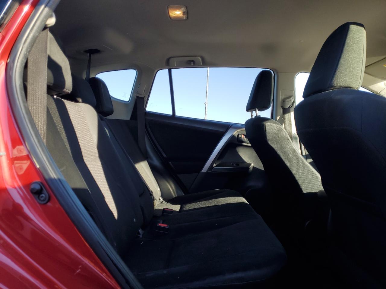 Lot #3316716429 2017 TOYOTA RAV4 LE