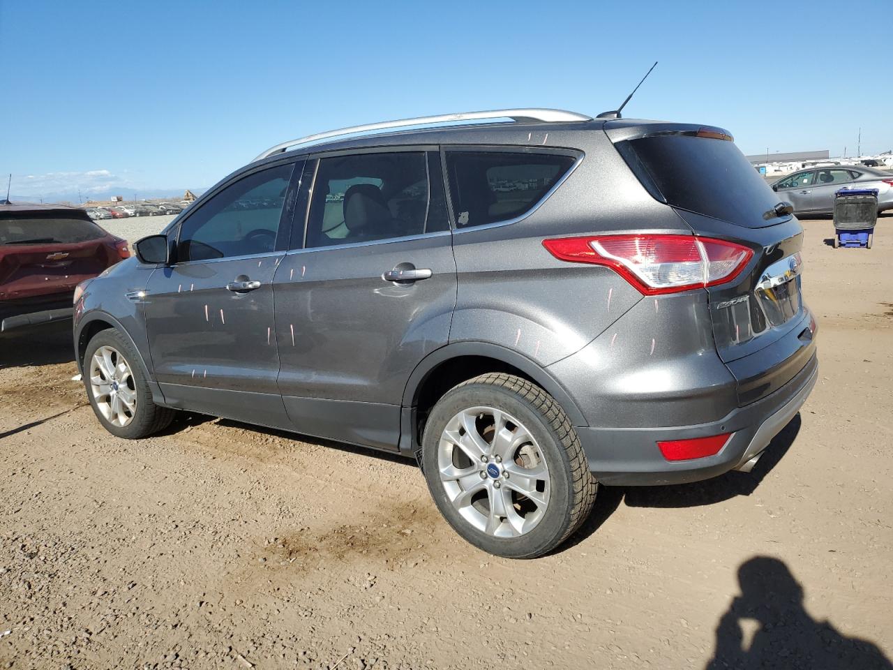 FORD ESCAPE TITANIUM