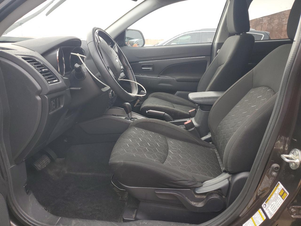 MITSUBISHI OUTLANDER S/SE