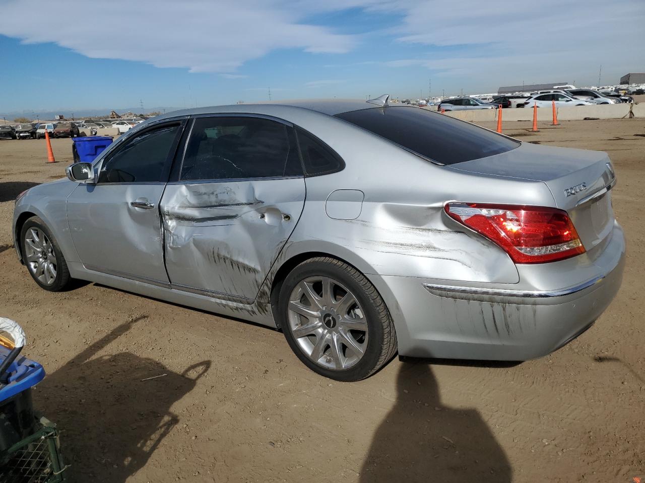 HYUNDAI EQUUS SIGNATURE