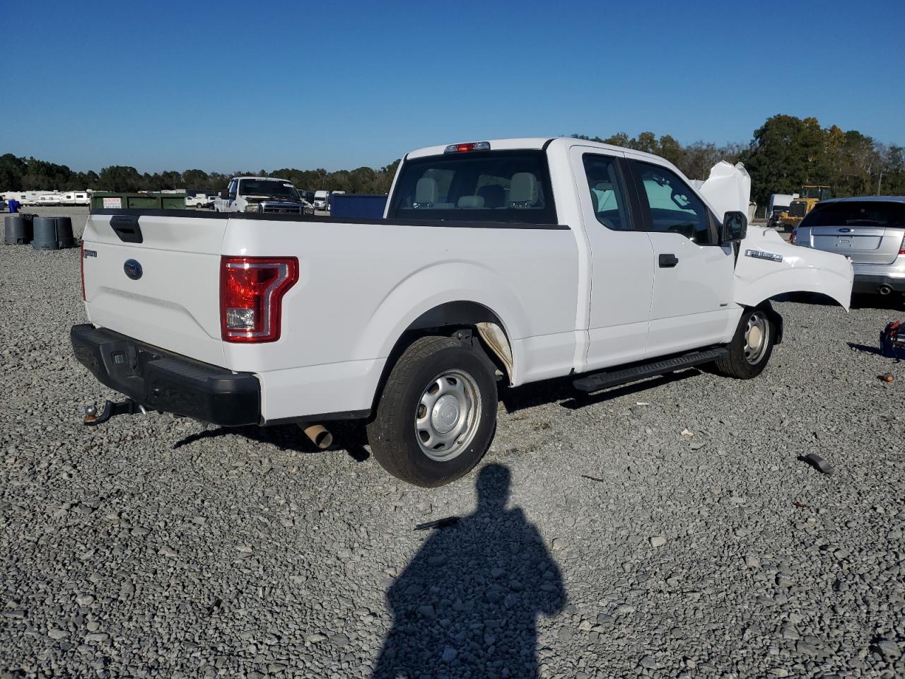 FORD F-150 SUPER CAB
