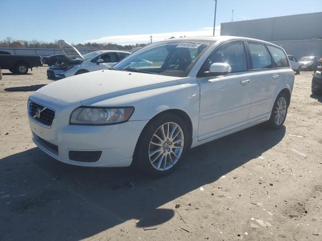 Global Auto Auctions: 2010 VOLVO V50 2.4I