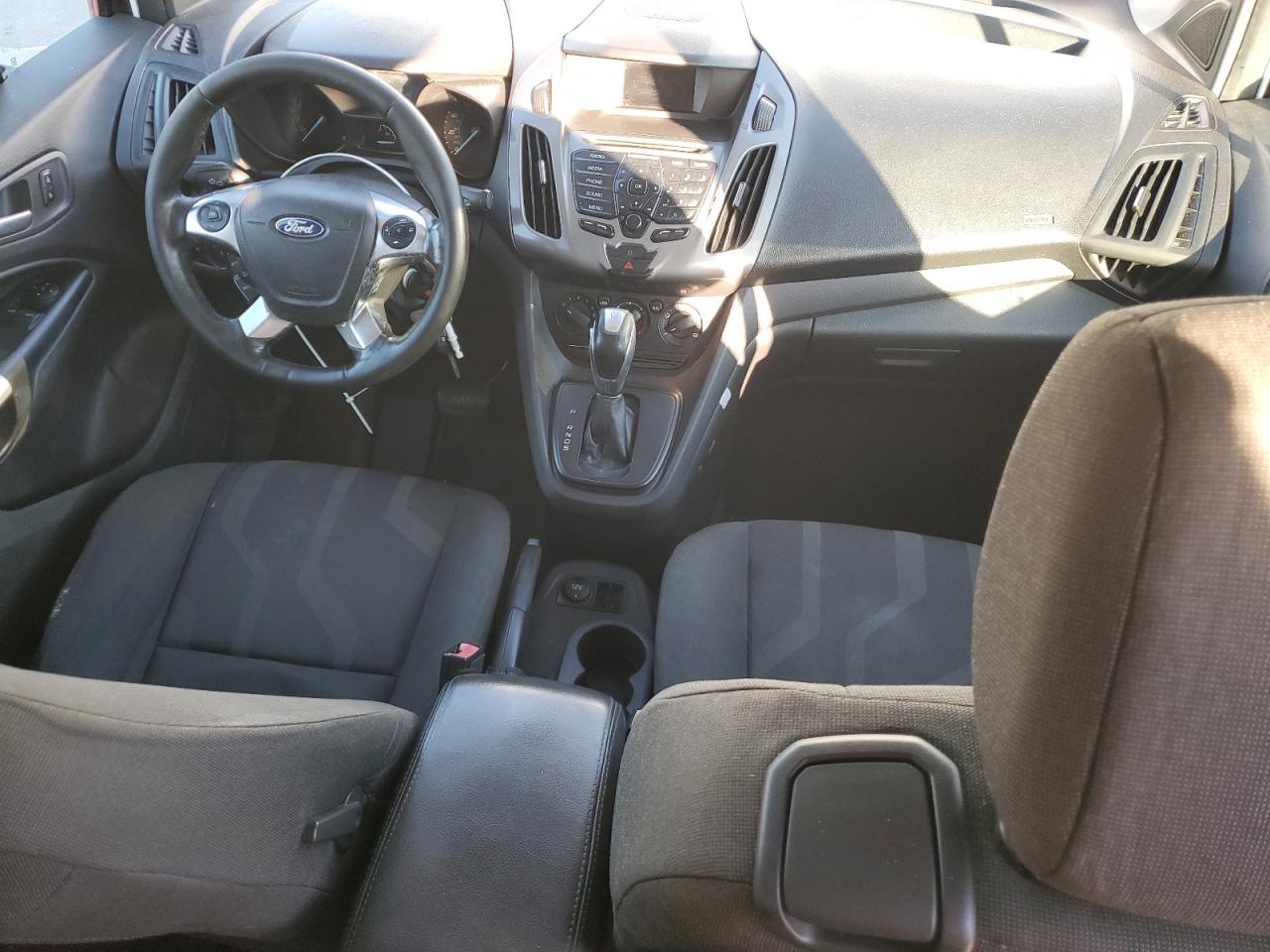 FORD TRANSIT CONNECT XLT