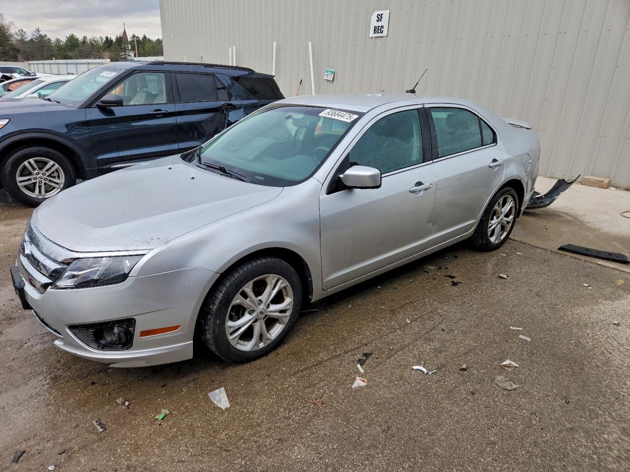 FORD FUSION SE