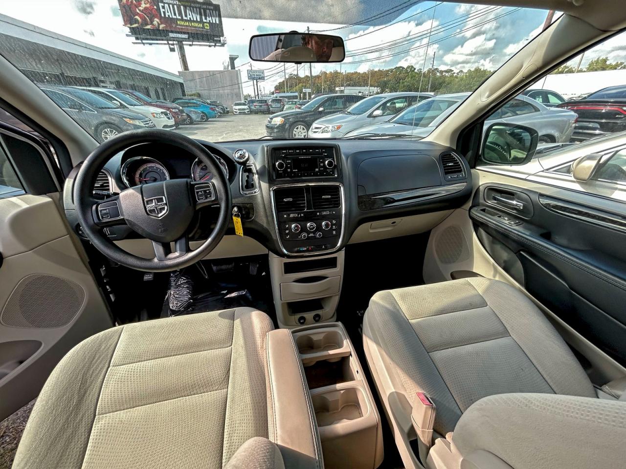 DODGE GRAND CARAVAN SE