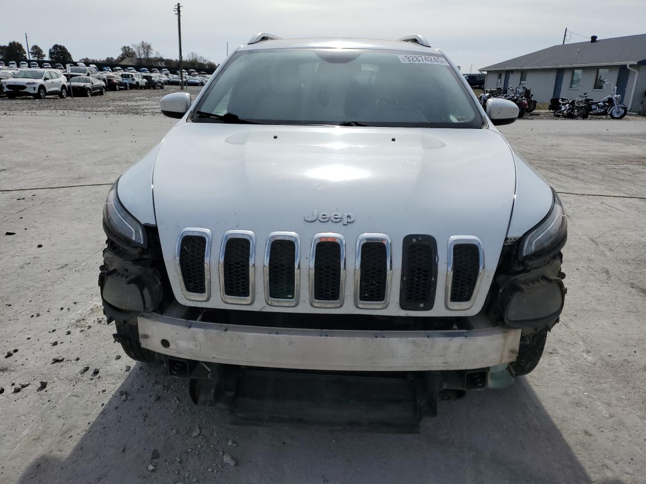 JEEP GRAND CHEROKEE LATITUDE