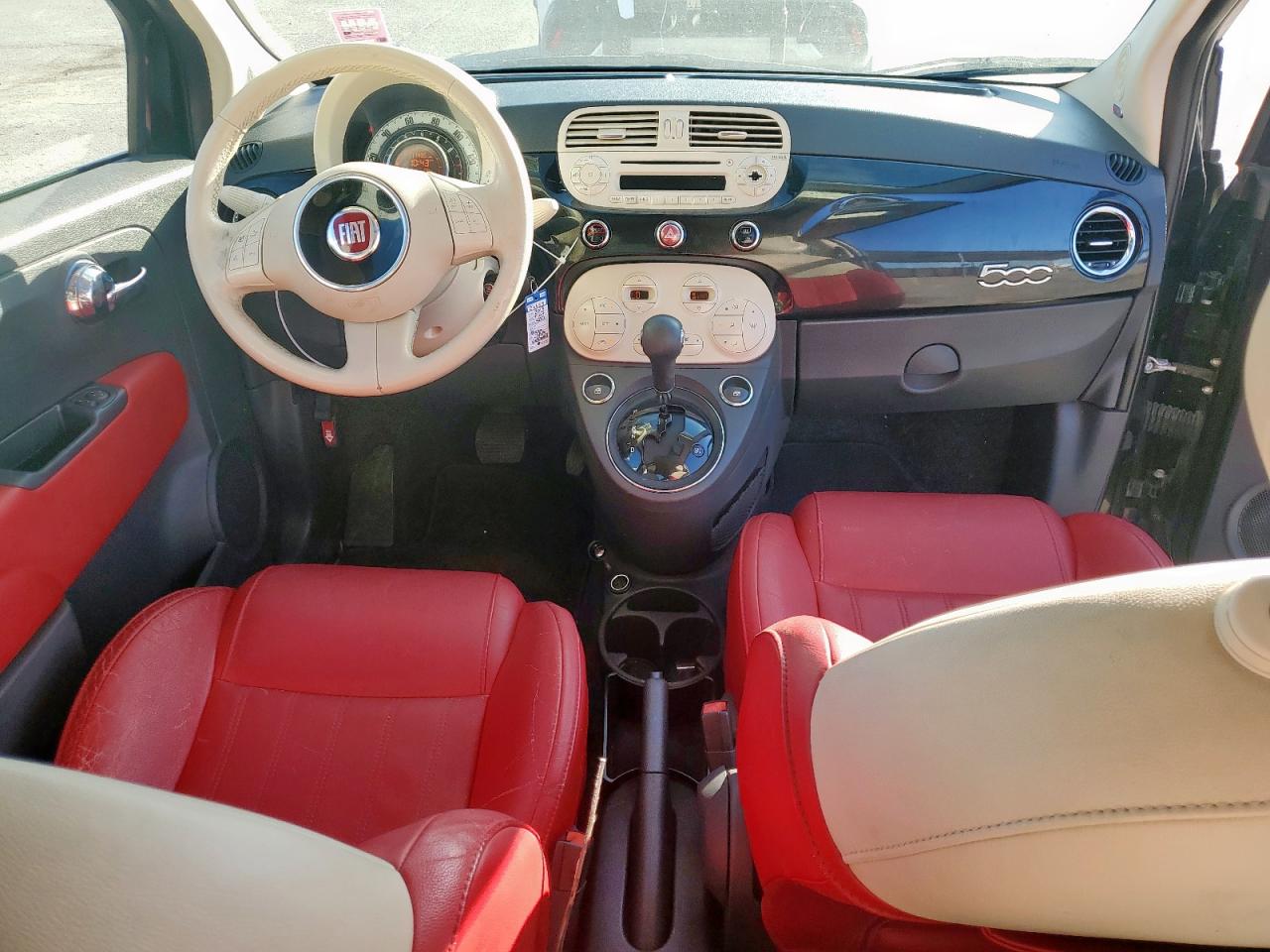 FIAT 500 LOUNGE