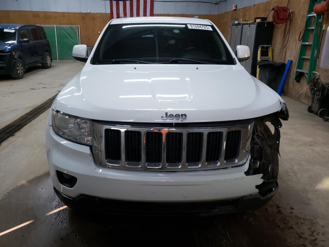 JEEP GRAND CHEROKEE LAREDO