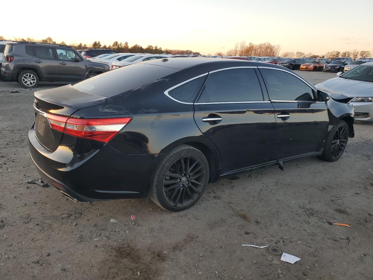 TOYOTA AVALON XLE