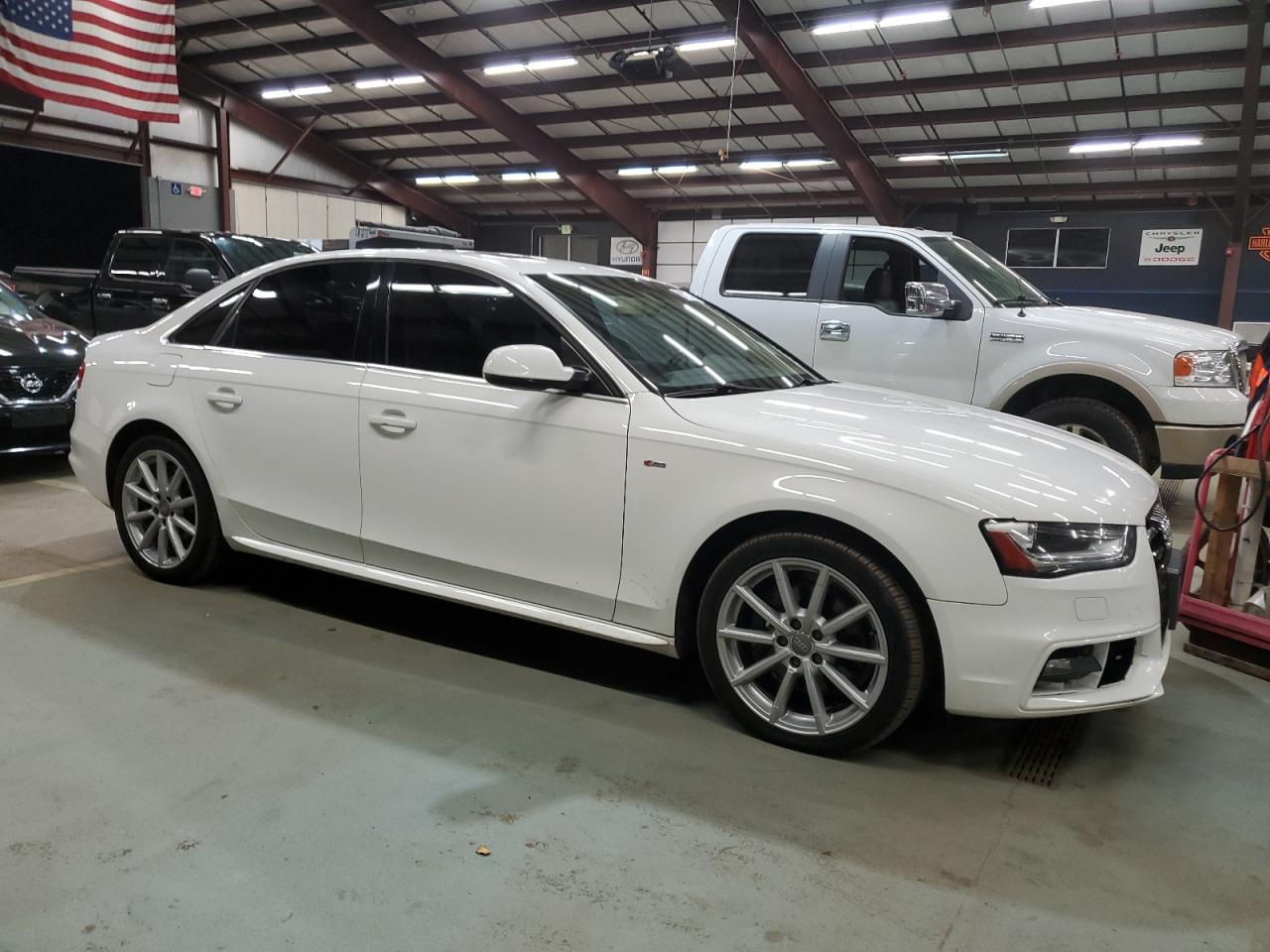 AUDI A4 PREMIUM S-LINE