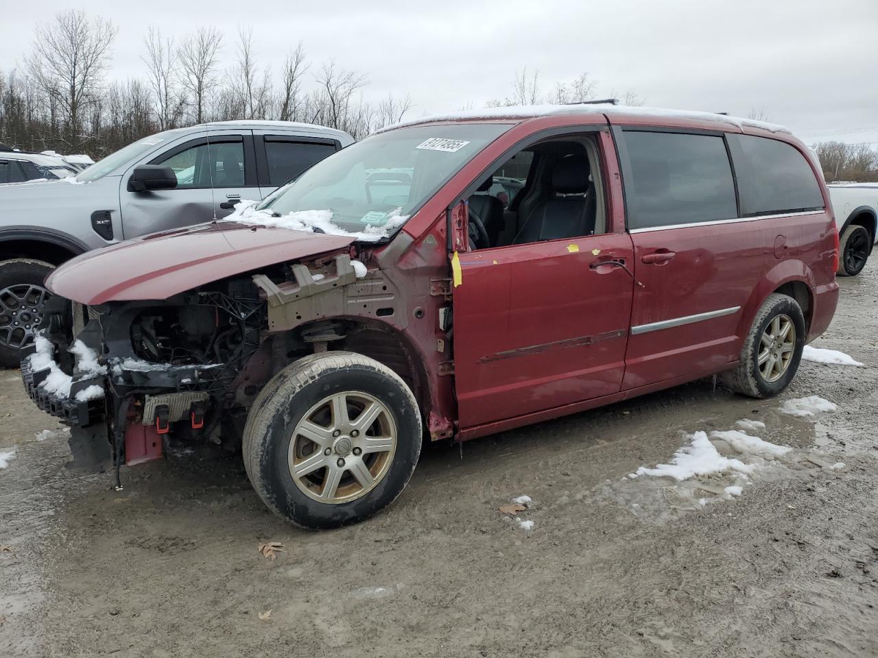 CHRYSLER TOWN & COUNTRY TOURING