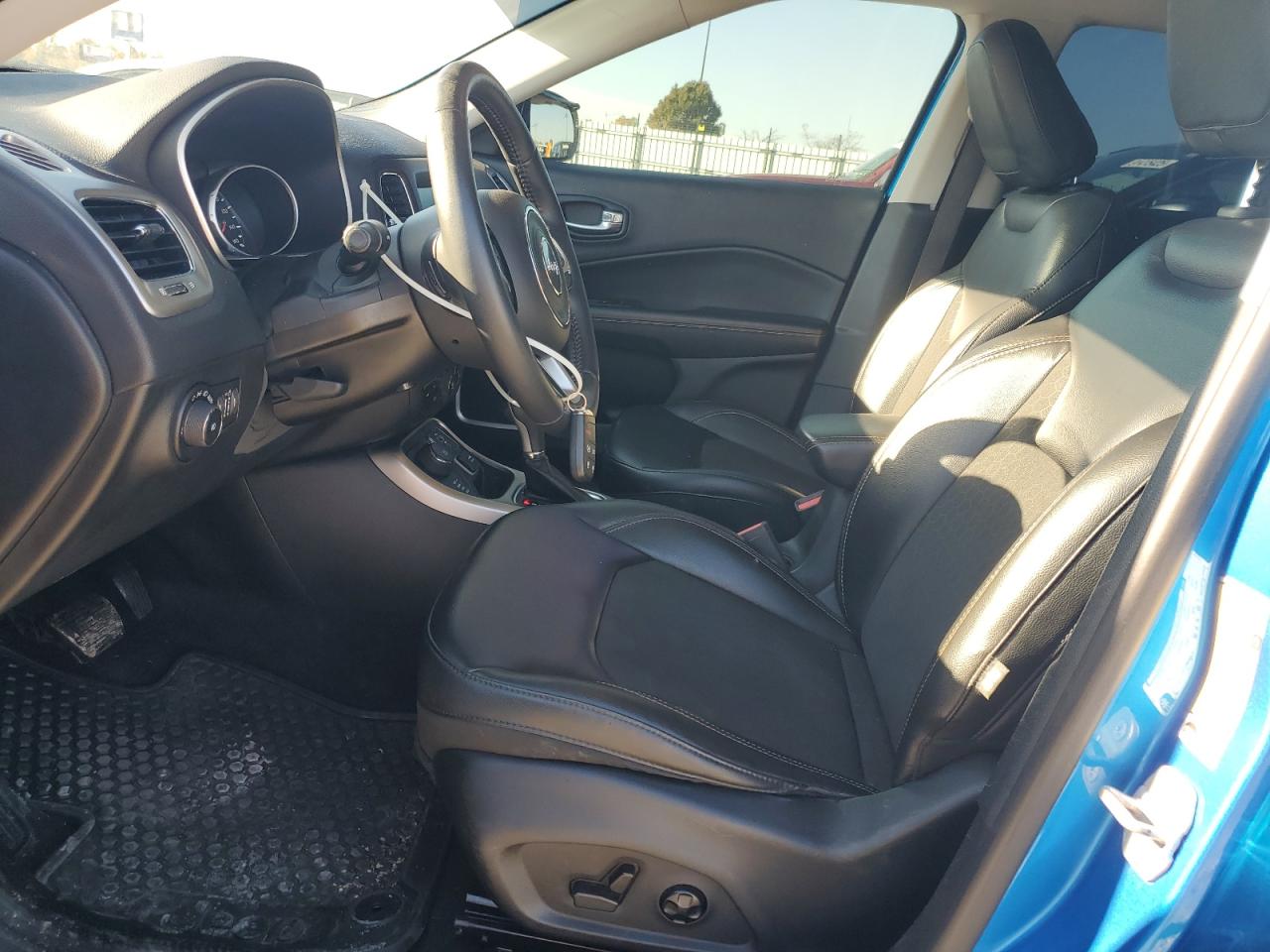 JEEP COMPASS LATITUDE