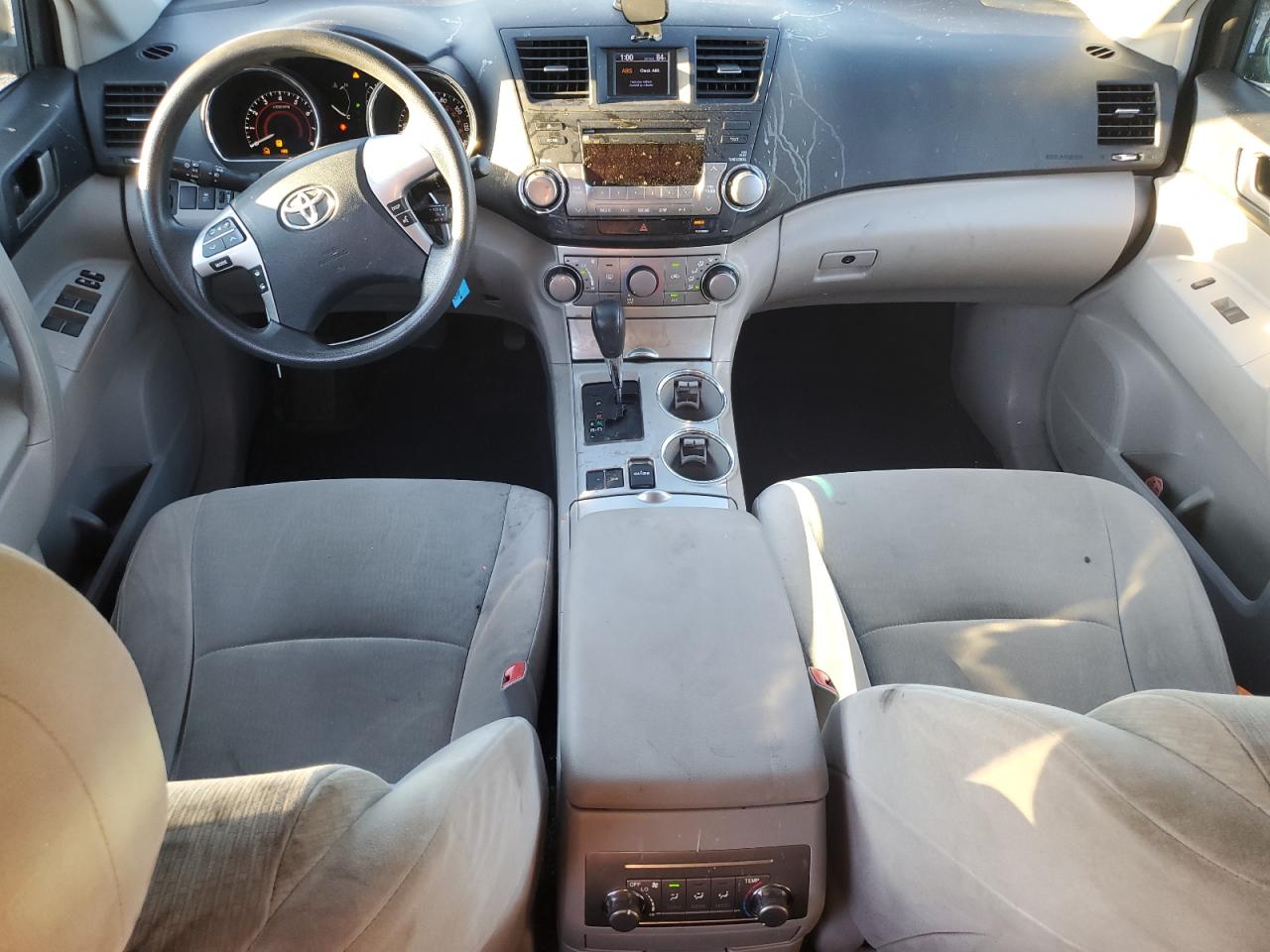 TOYOTA HIGHLANDER BASE