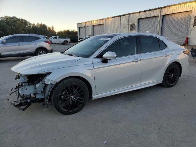 Global Auto Auctions: 2022 TOYOTA CAMRY XSE