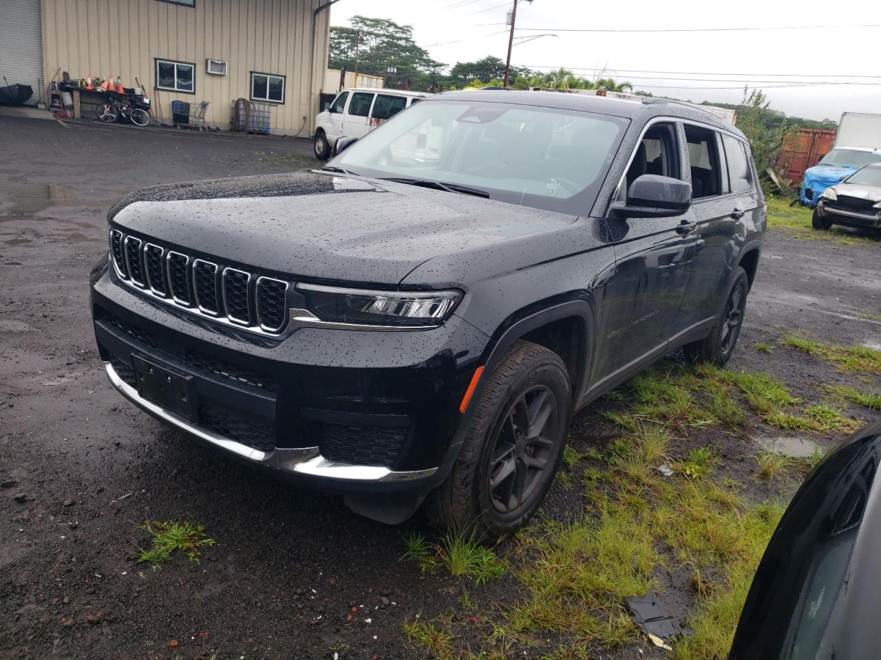 JEEP GRAND CHEROKEE L LAREDO