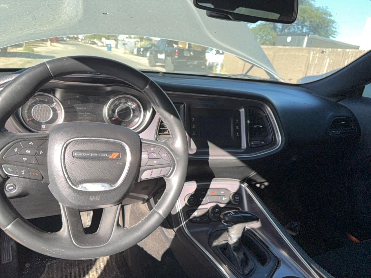 DODGE CHALLENGER SXT