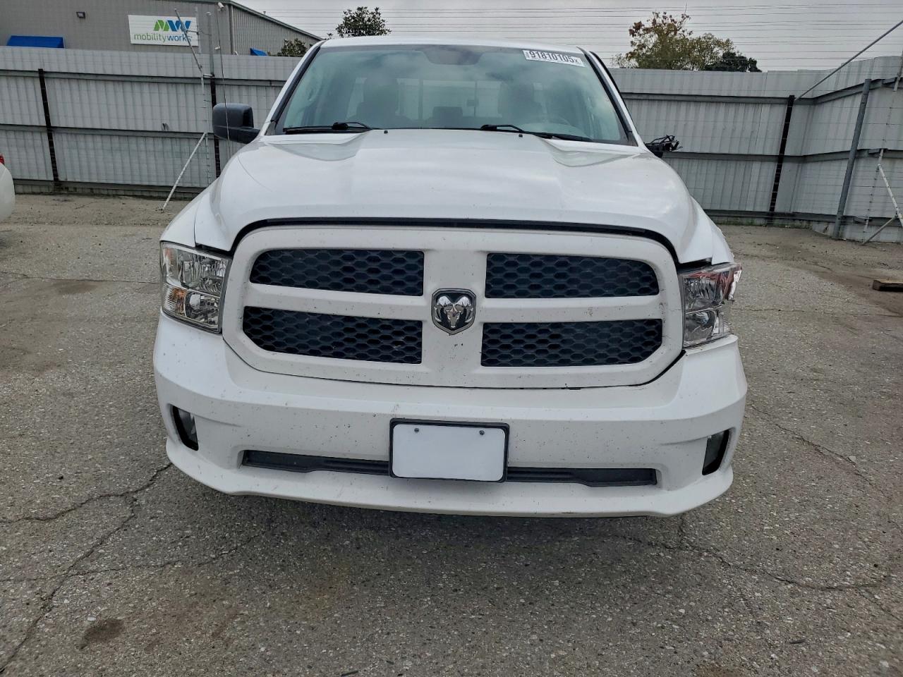 RAM 1500 ST