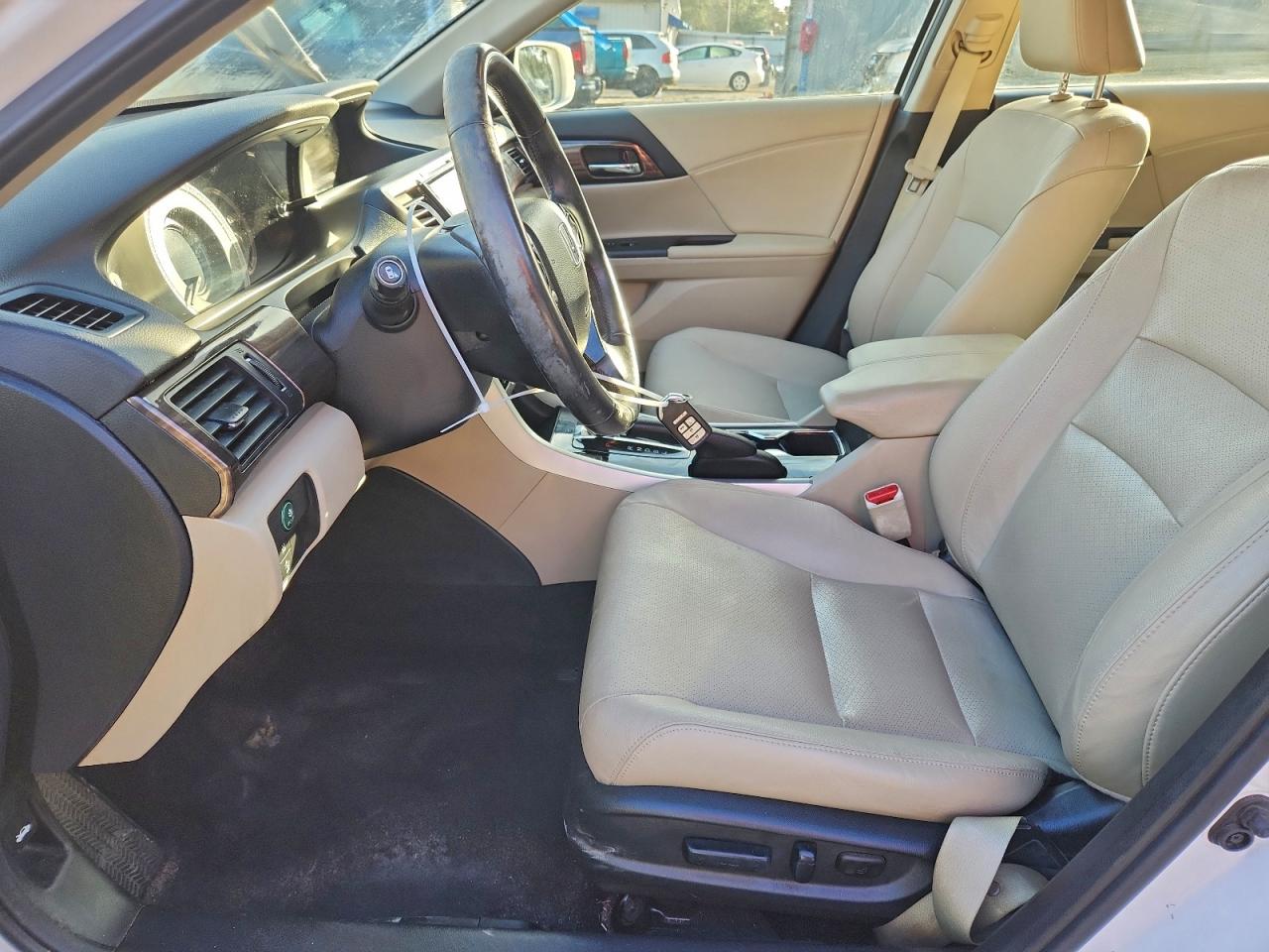 Lot #3302860911 2016 HONDA ACCORD EXL