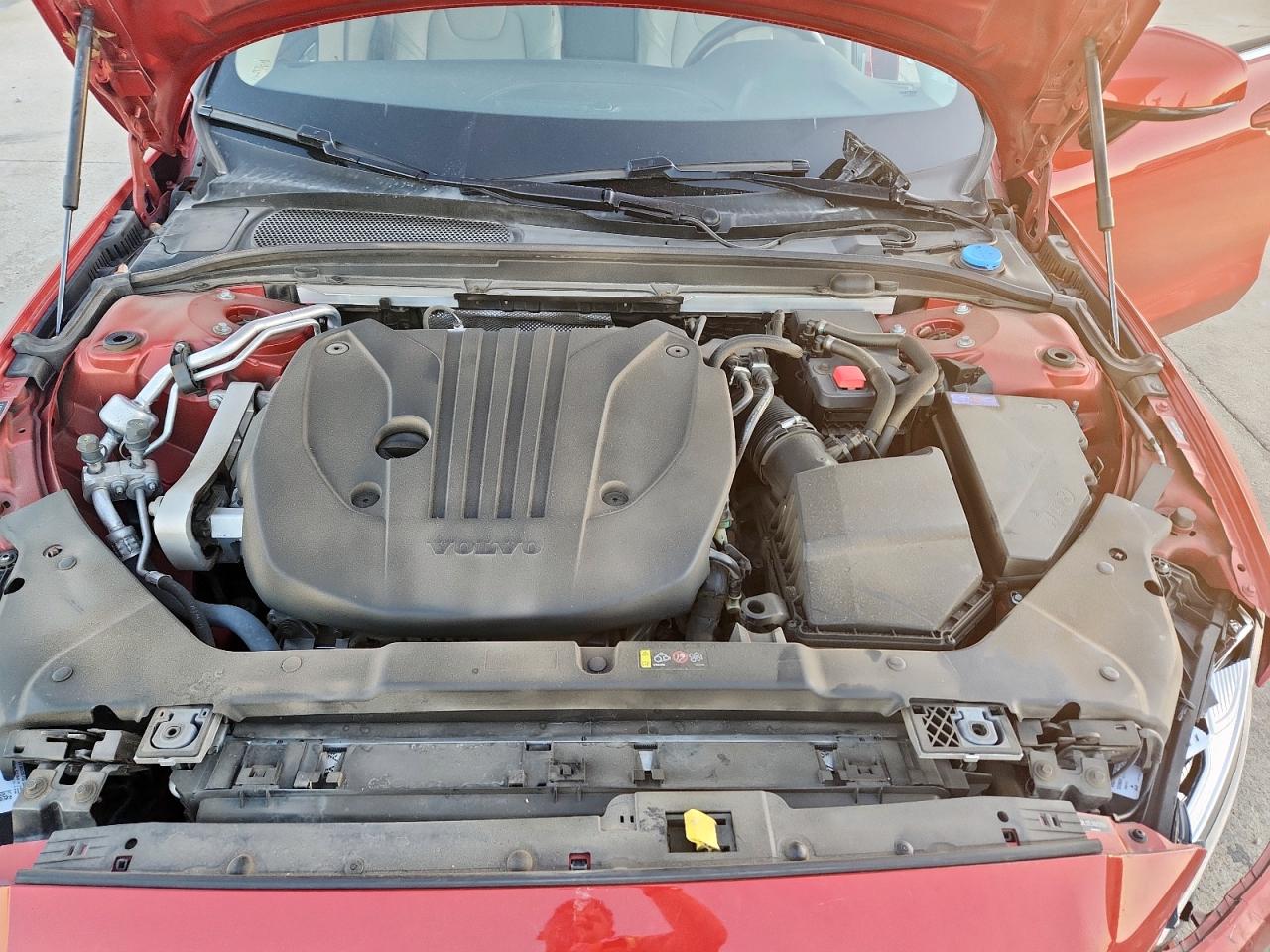 VOLVO S60 B5 INSCRIPTION