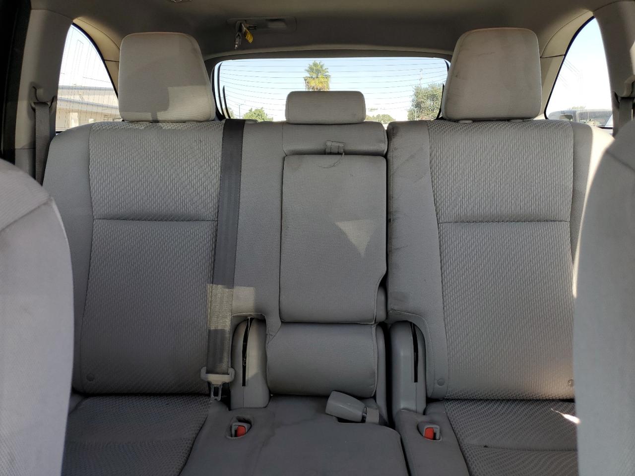 TOYOTA HIGHLANDER LE