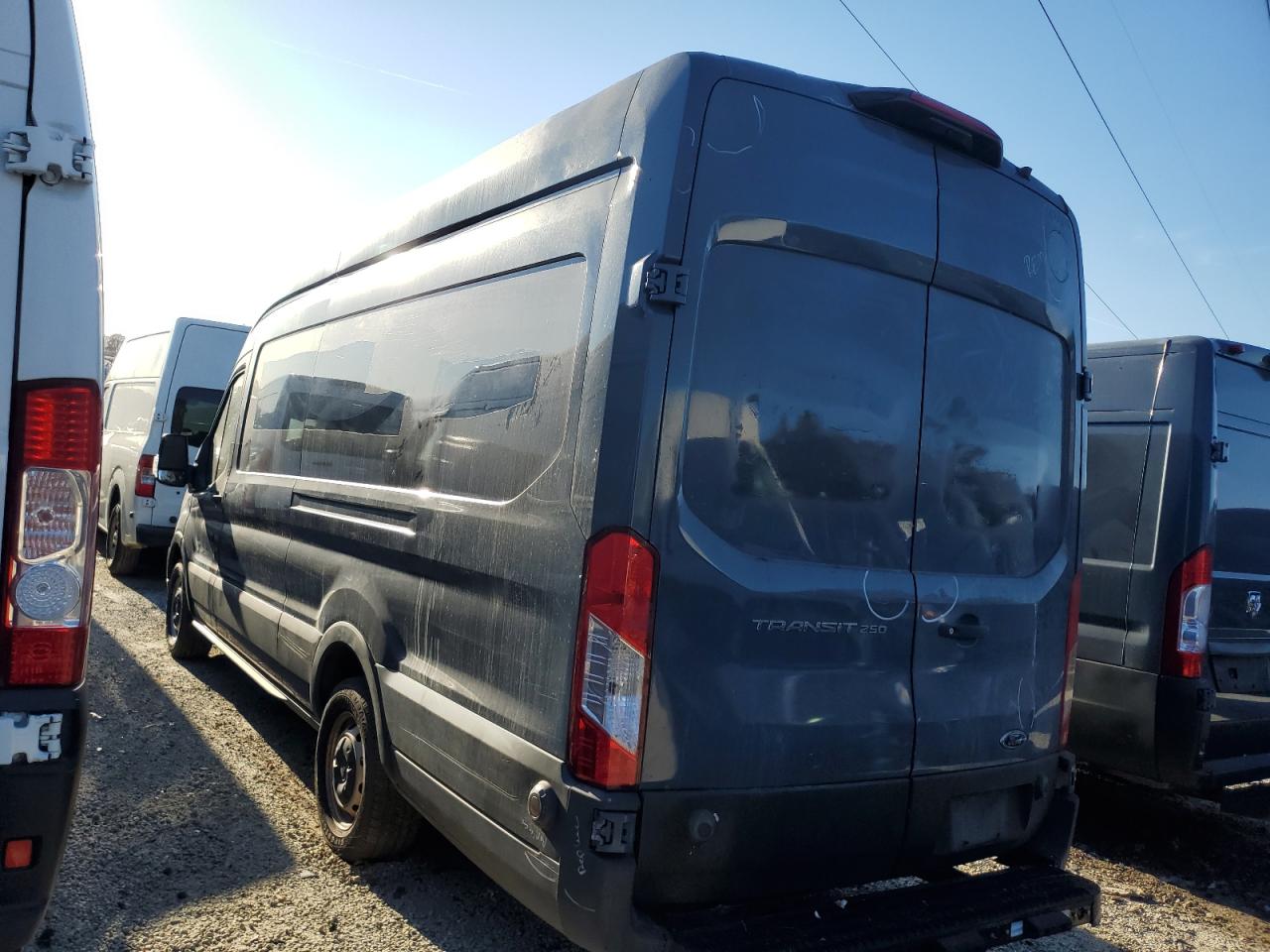 Lot #3311686218 2020 FORD TRANSIT