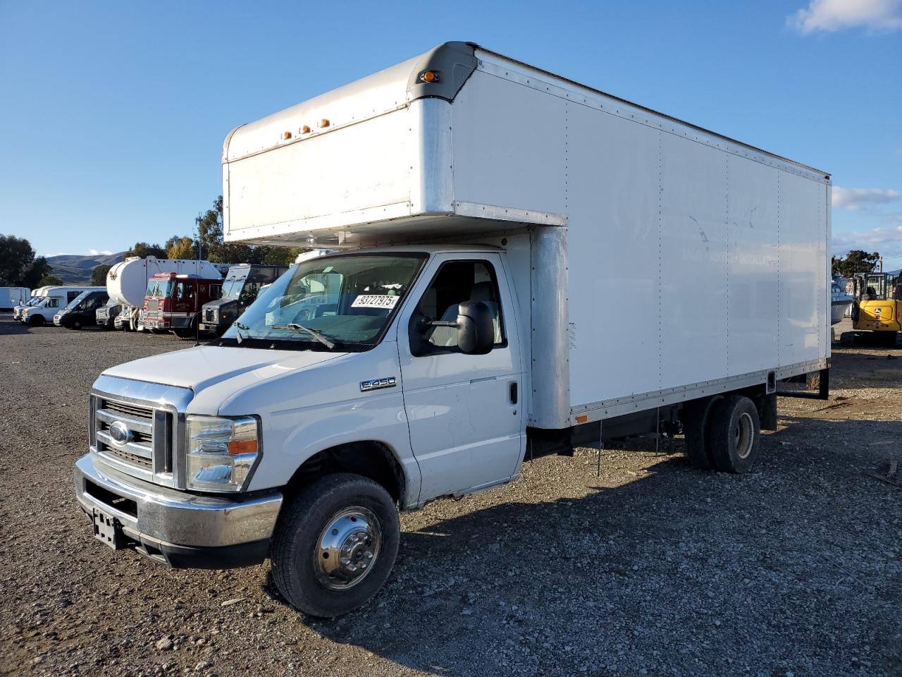 FORD ECONOLINE E450 SUPER DUTY CUTAWAY VAN
