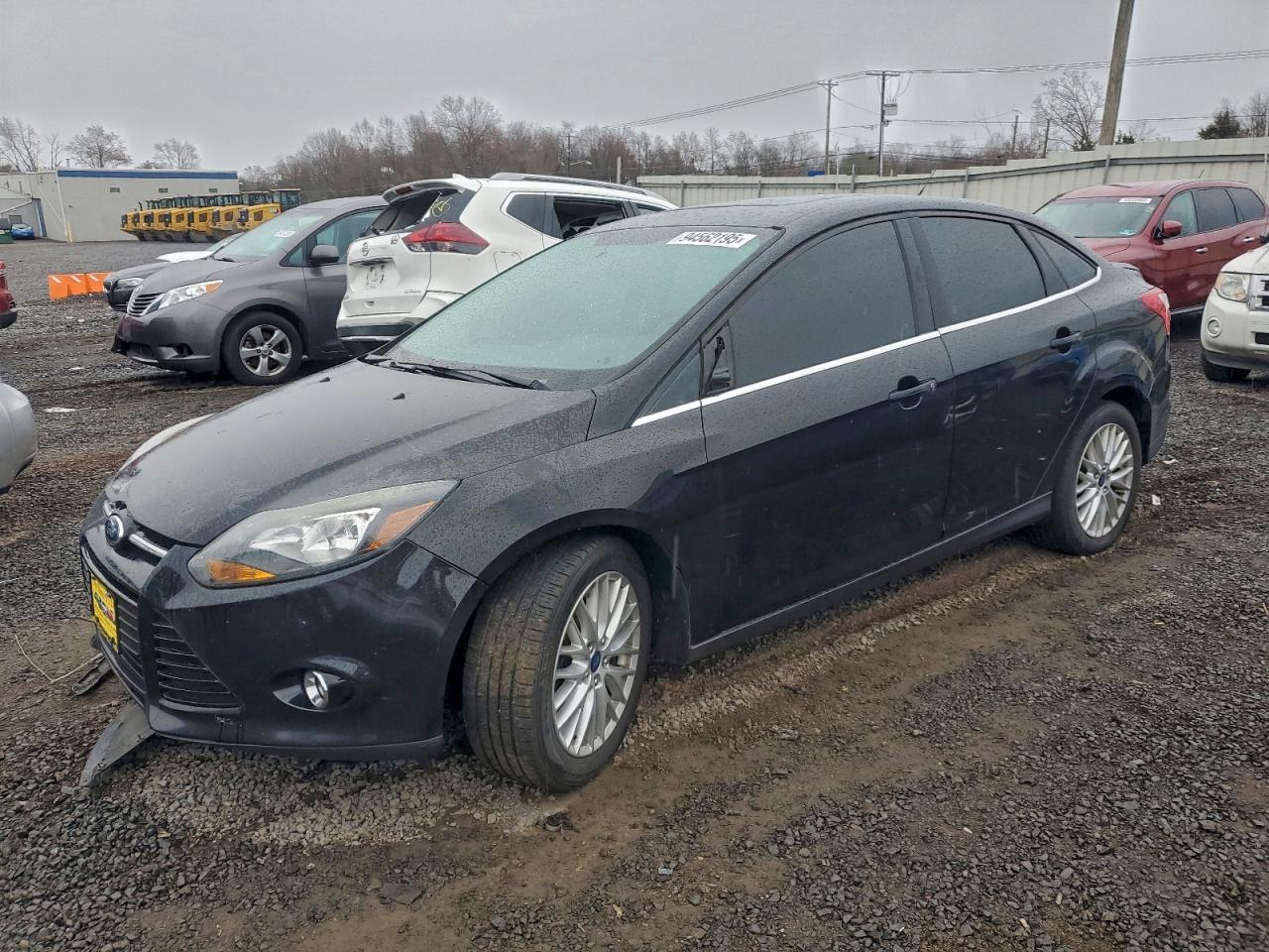 FORD FOCUS TITANIUM