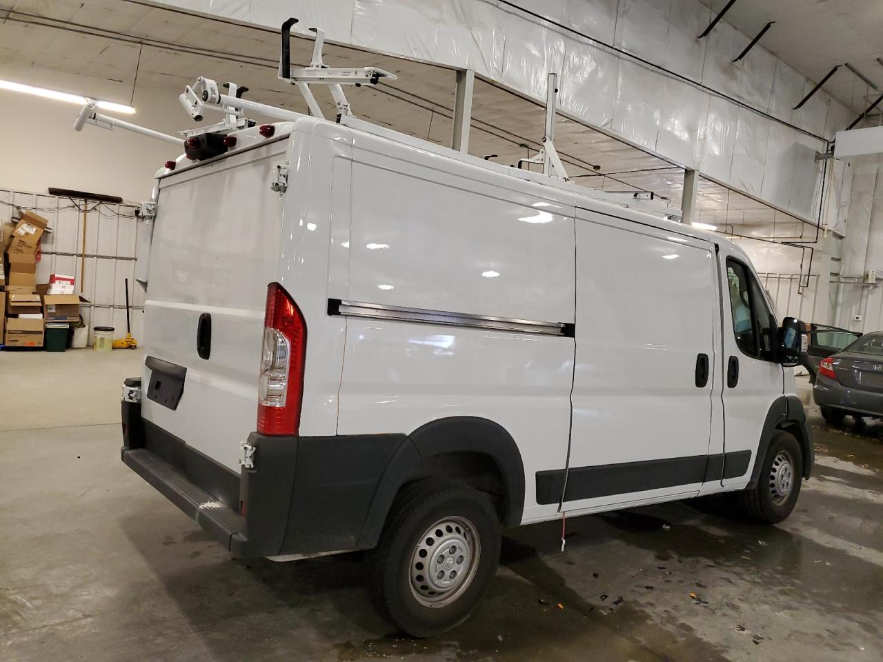 RAM PROMASTER 2500 STANDARD