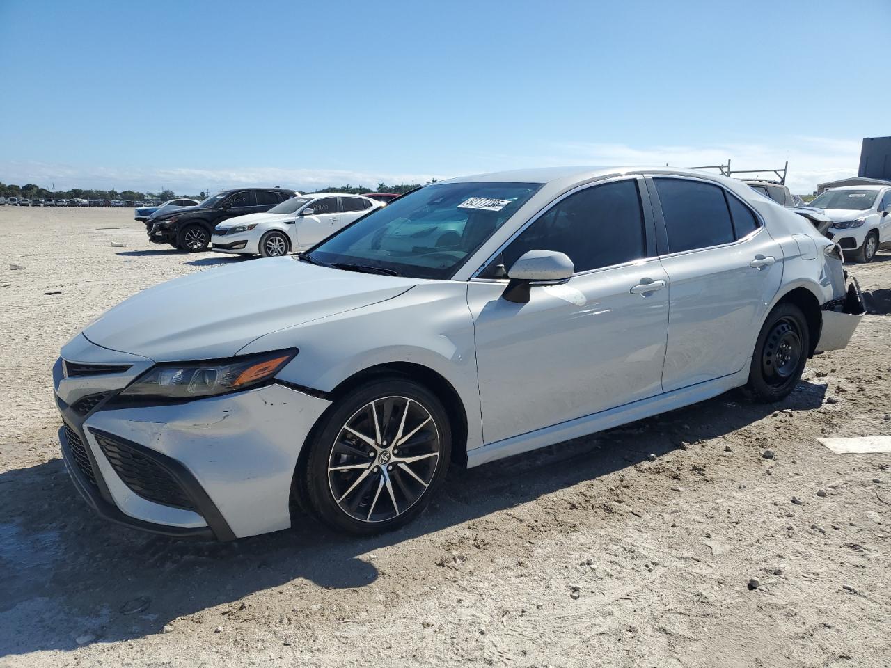 TOYOTA CAMRY SE NIGHT SHADE