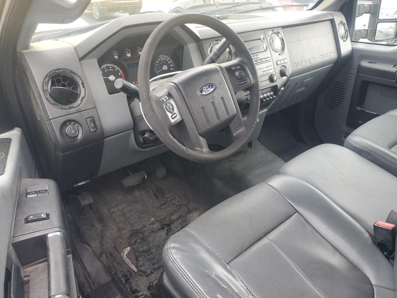 FORD F-250 SUPER DUTY