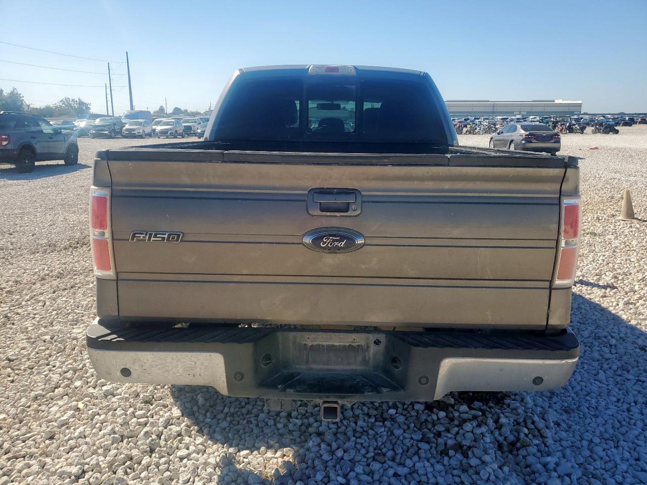 FORD F-150 SUPERCREW