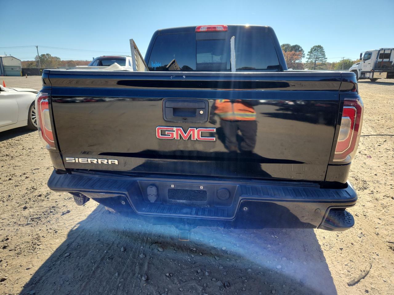 GMC SIERRA K1500 SLT