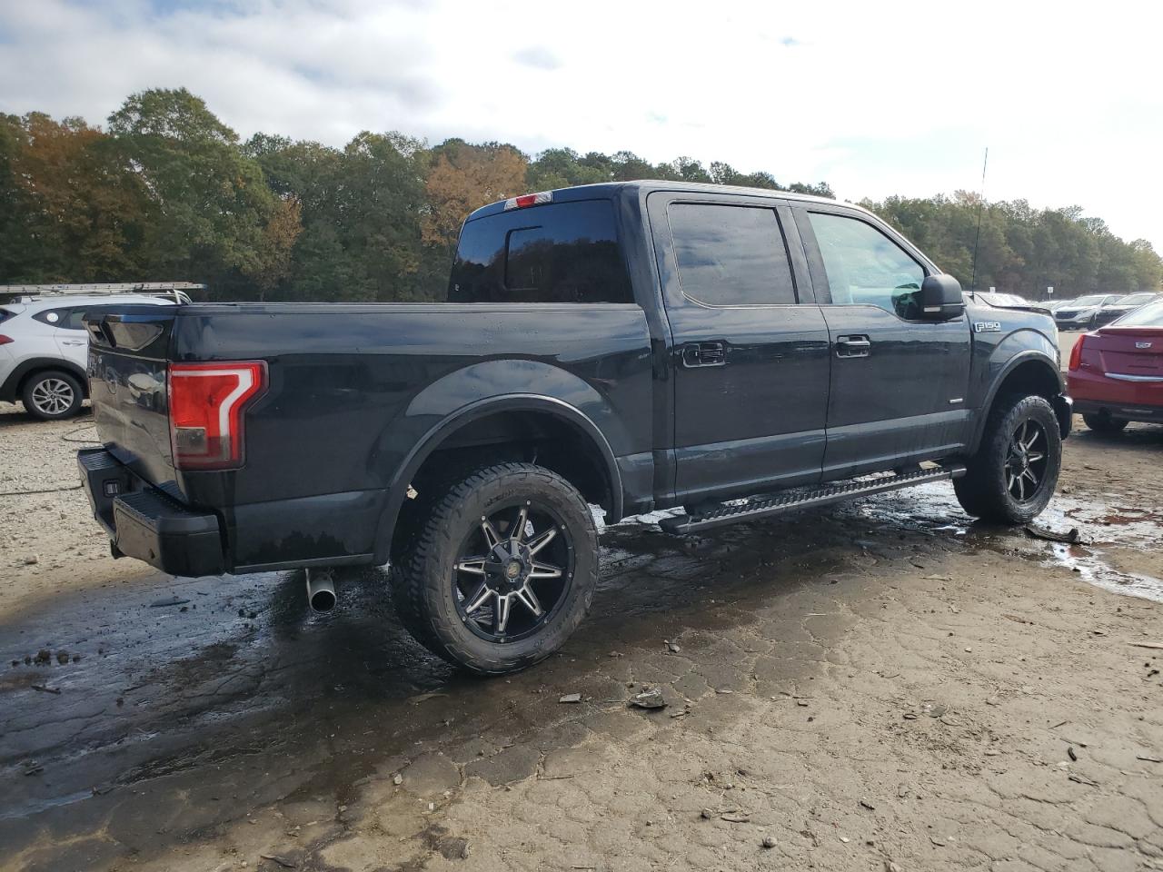 FORD F-150 SUPERCREW