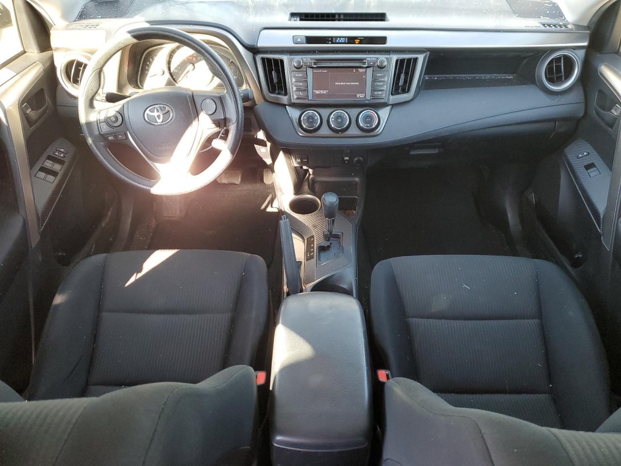 TOYOTA RAV4 LE