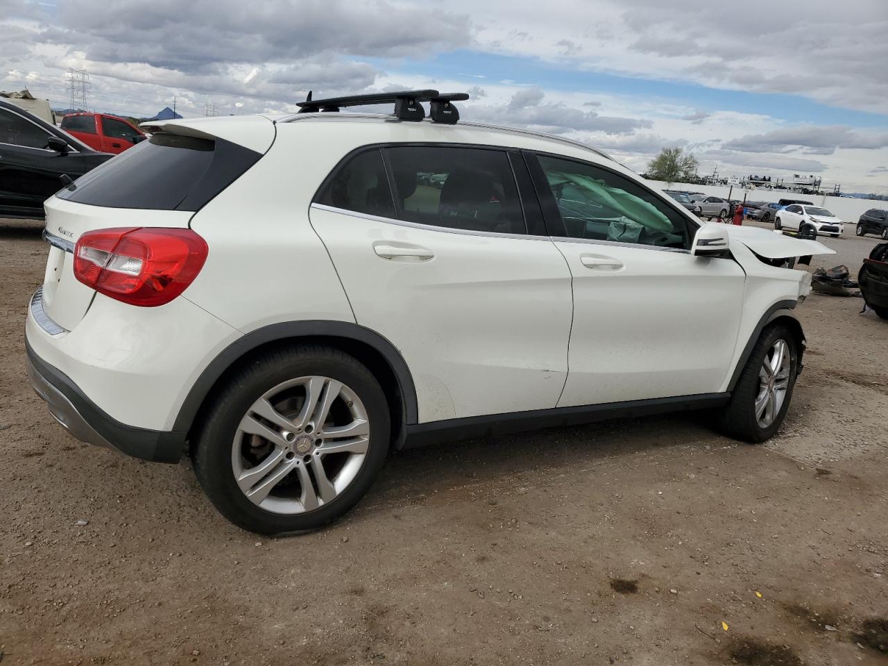 MERCEDES-BENZ GLA-CLASS 250 4MATIC