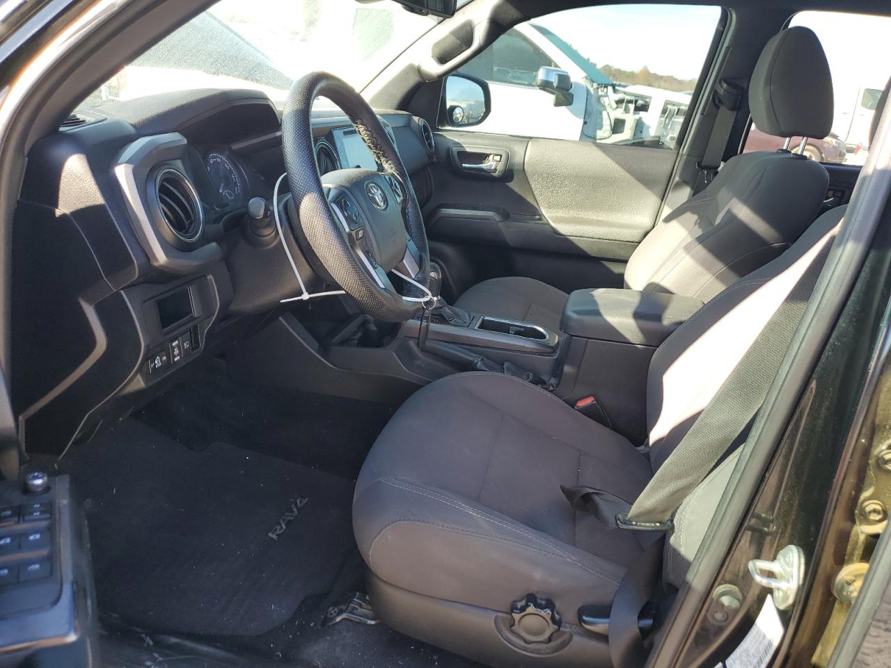 TOYOTA TACOMA DOUBLE CAB