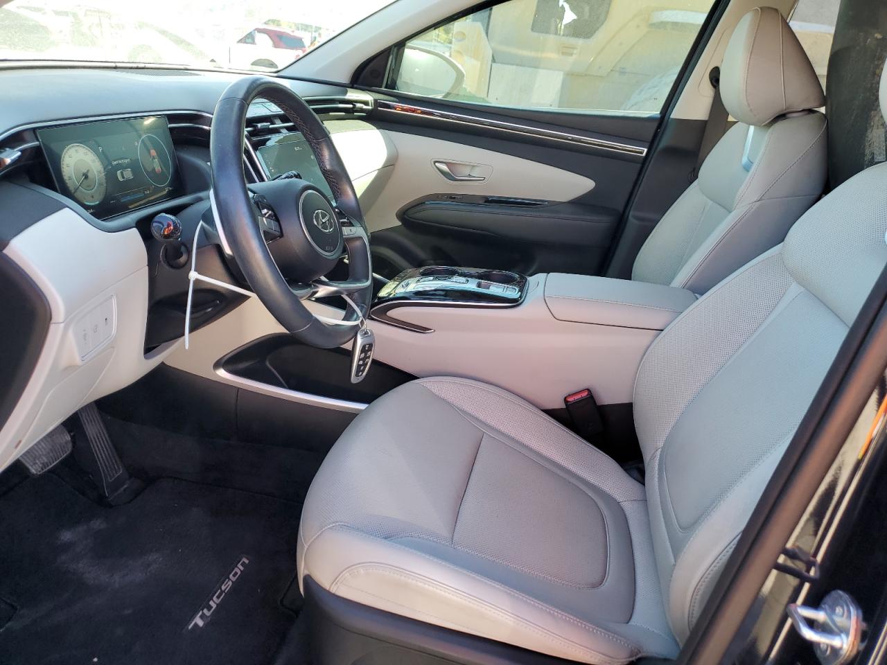 HYUNDAI TUCSON LIMITED