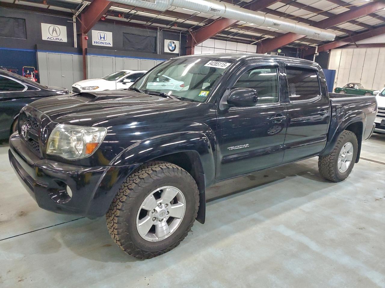 TOYOTA TACOMA DOUBLE CAB