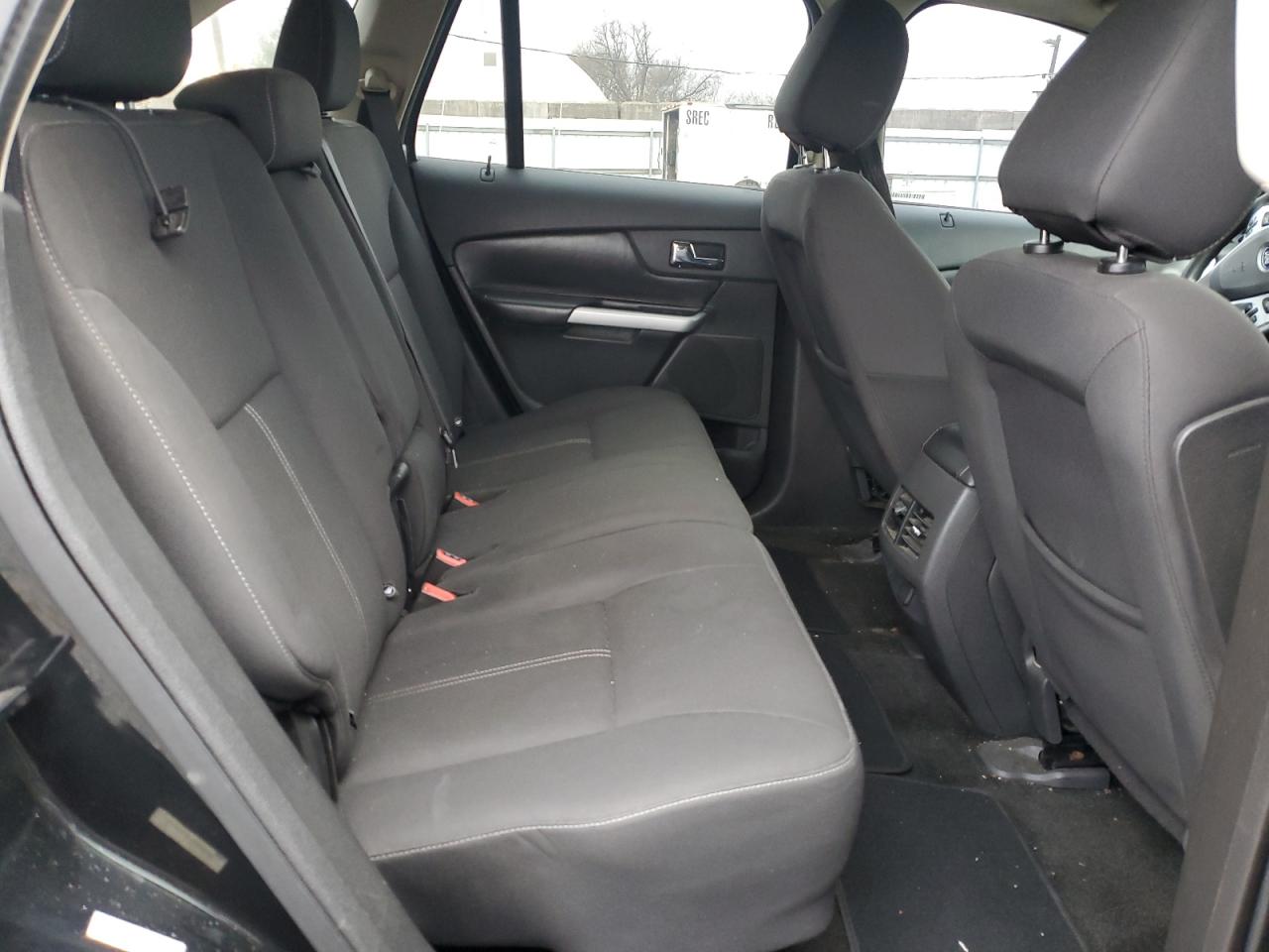FORD EDGE SE