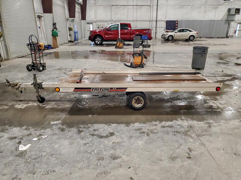 1999 TRITON UNKNOWN #3303593928