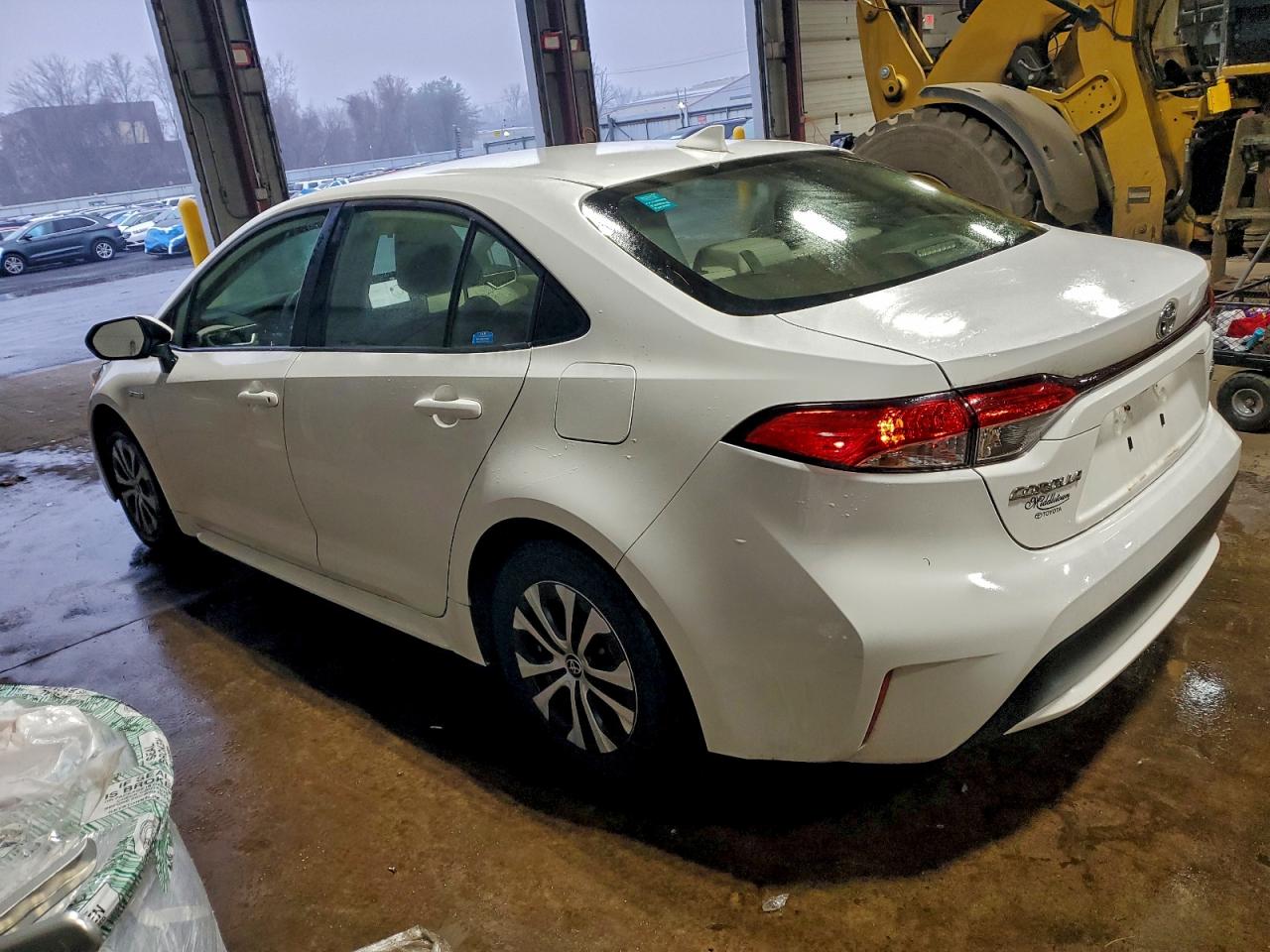 Lot #3309502560 2020 TOYOTA COROLLA LE