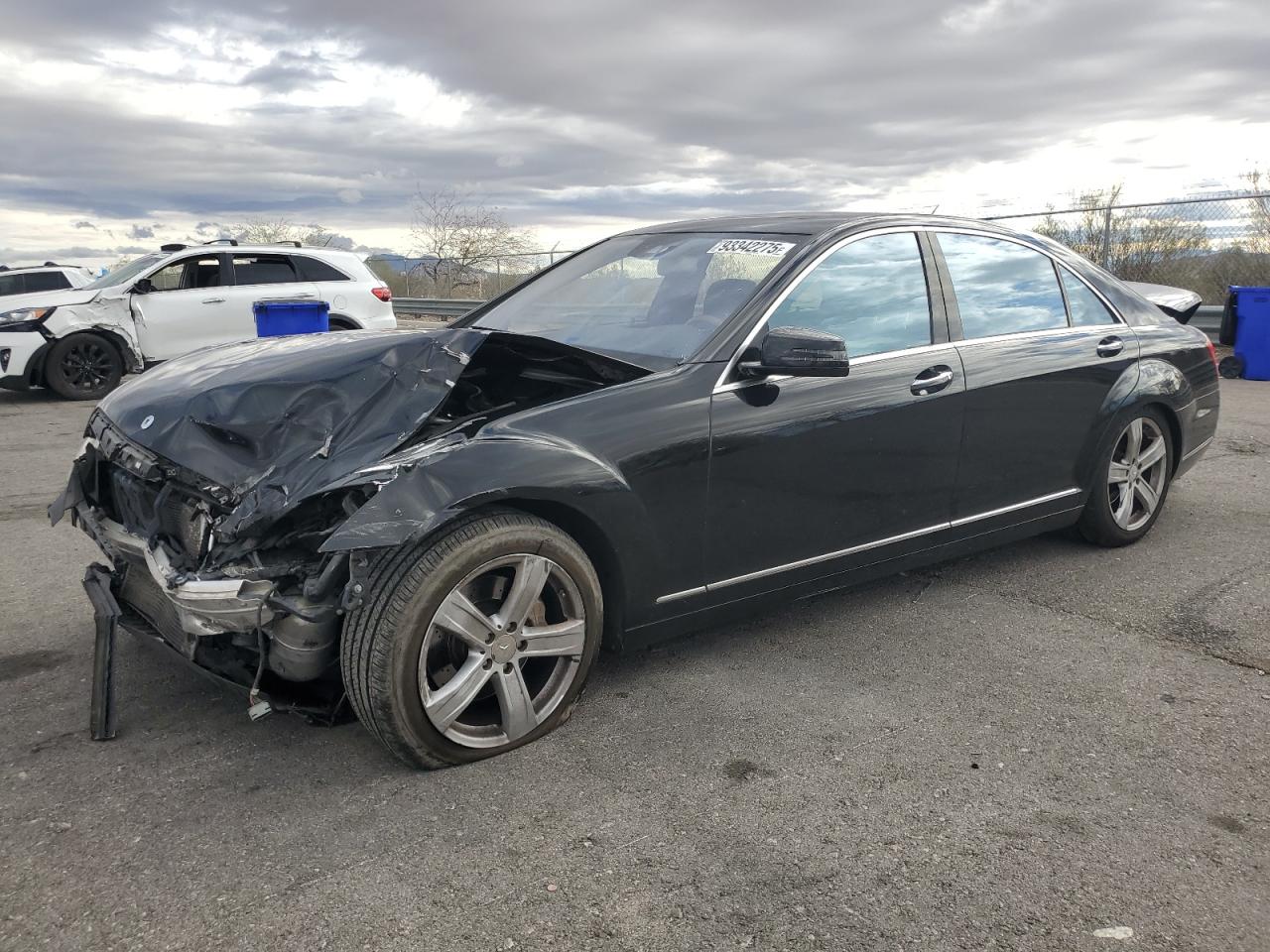 MERCEDES-BENZ S-CLASS 550