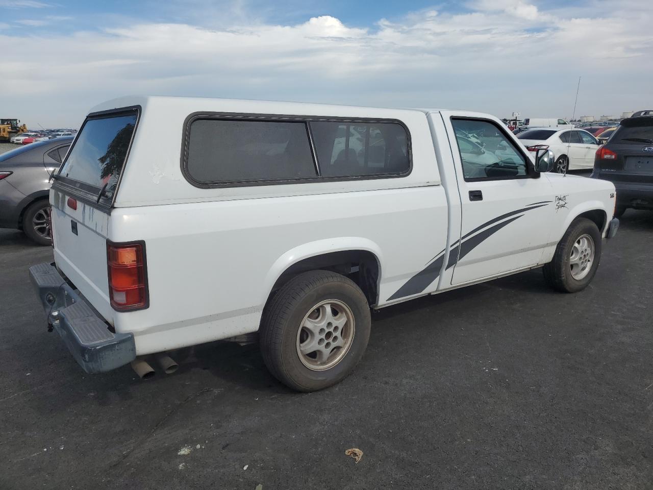 Lot #3302687070 1995 DODGE DAKOTA