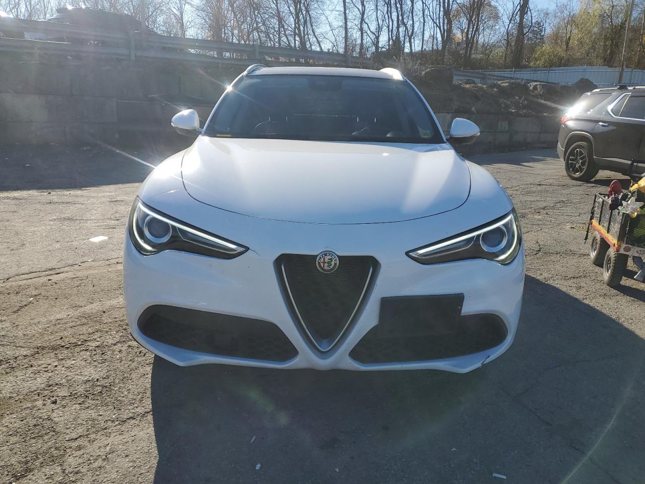 Lot #3316716415 2020 ALFA ROMEO STELVIO