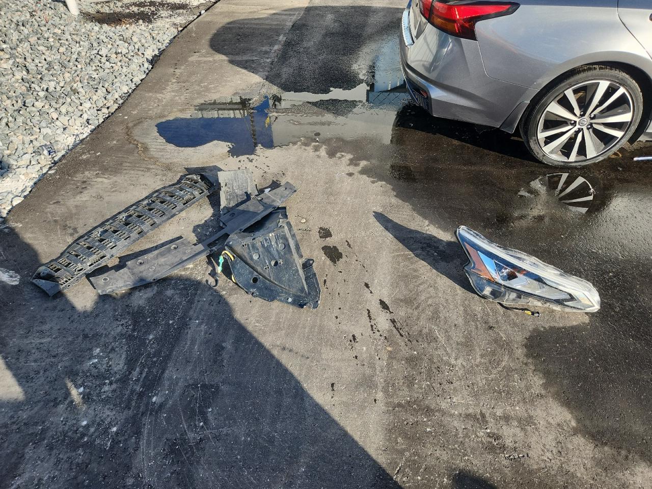 Lot #3302729080 2021 NISSAN ALTIMA SR