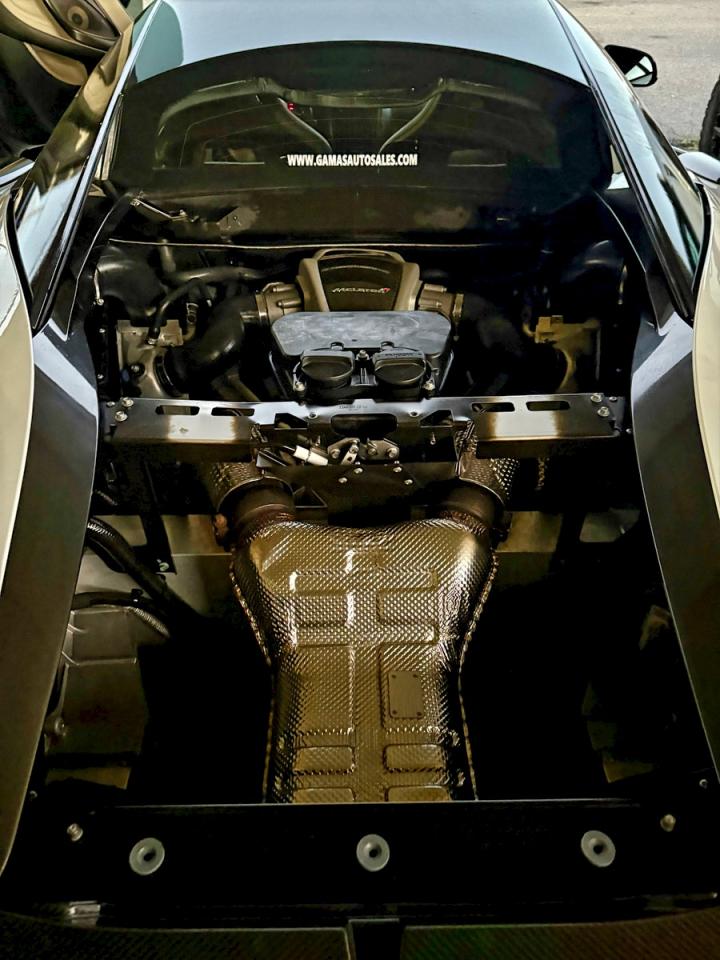 MCLAREN 570S