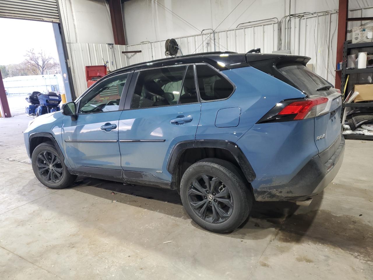 TOYOTA RAV4 XSE
