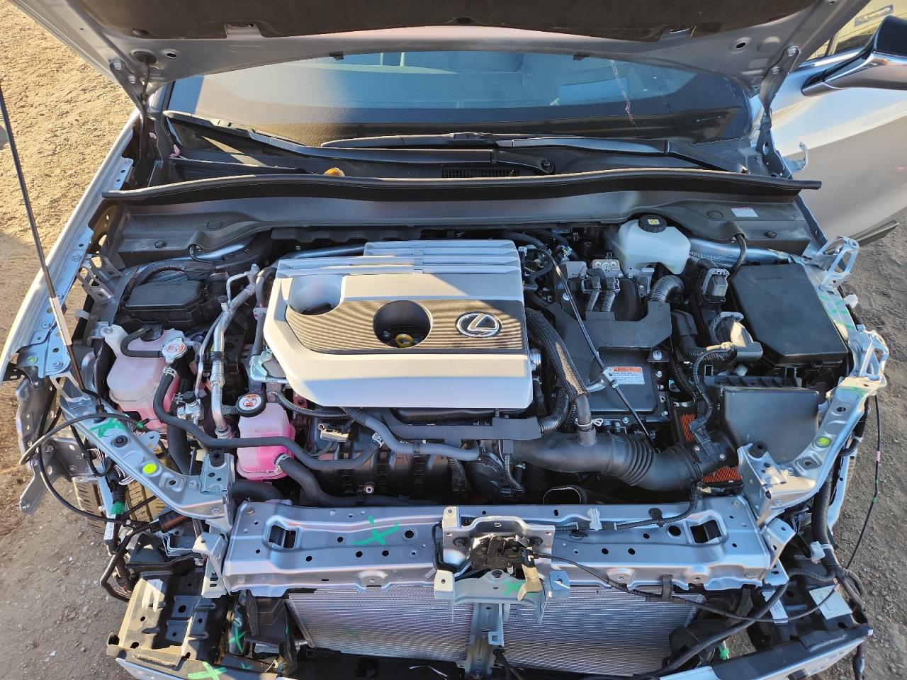 LEXUS UX 250H PREMIUM