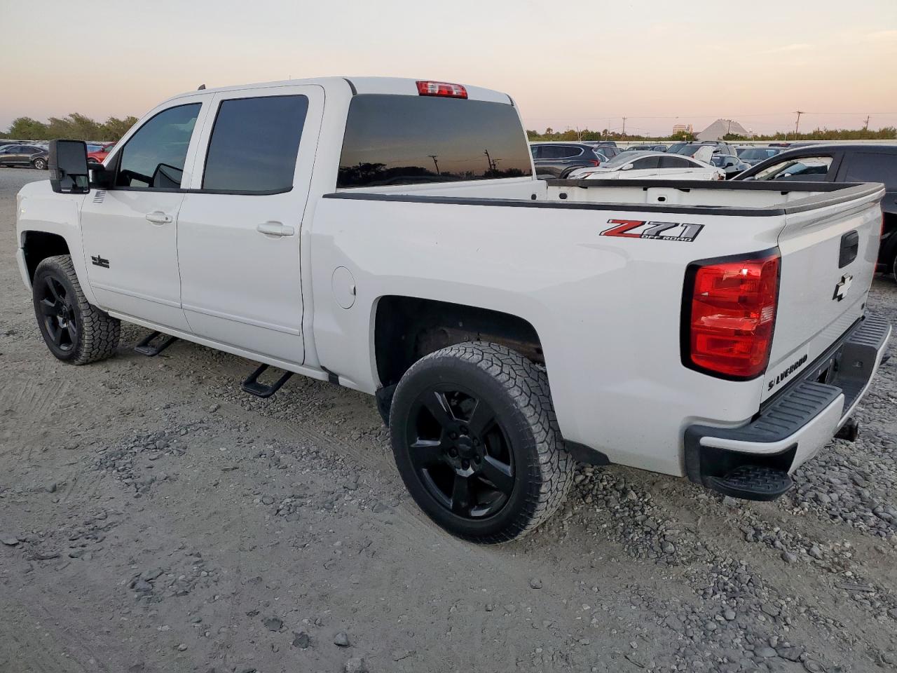 CHEVROLET SILVERADO K1500 LT