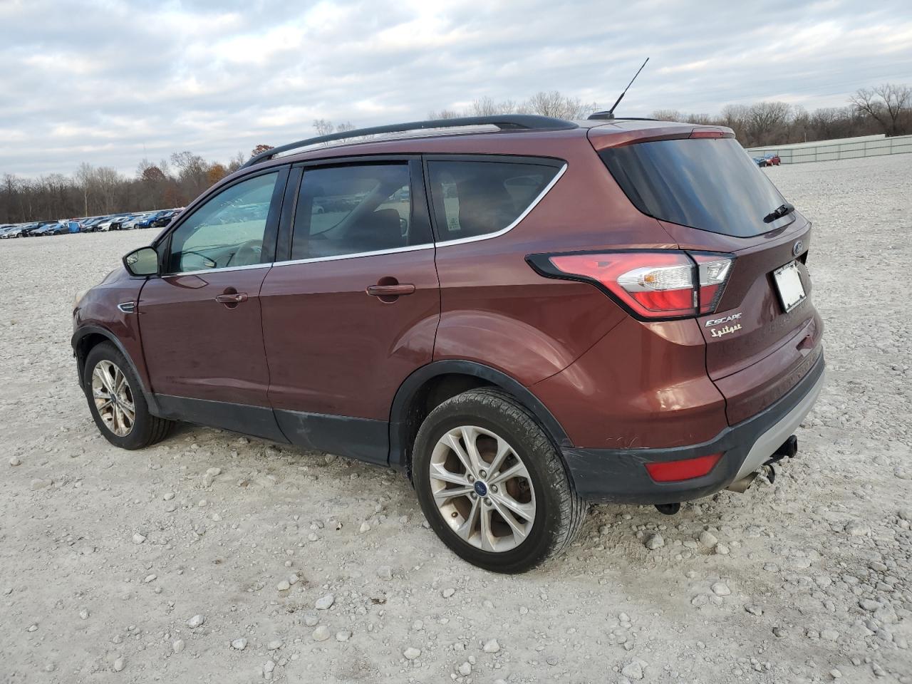 FORD ESCAPE SE